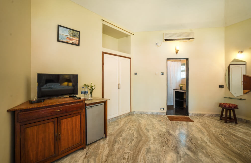 Deluxe Cottages with Garden View 3