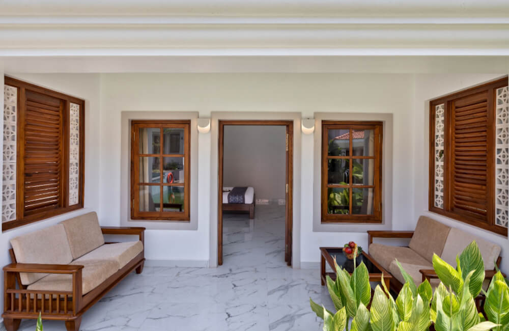 Premium Cottage with Pool View 4